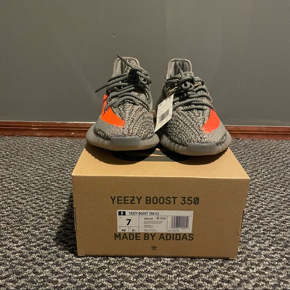 ADIDAS YEEZY BOOST 350 v2 BELUGA SNEAKERS - GRAY & ORANGE - Picture 3 of 8